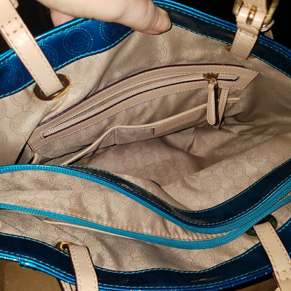 Michael Kors leather tote purse